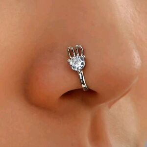 ✨3 FOR $28✨🆕️🐰BUNNY NOSE CUFF - ZIRCON/SILVERTONE 🐰
